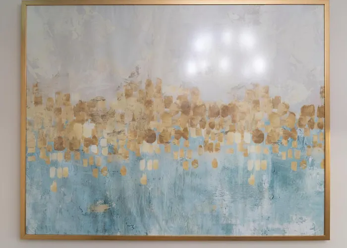 Misty Blue - Near Artificial Of * Τίρανα